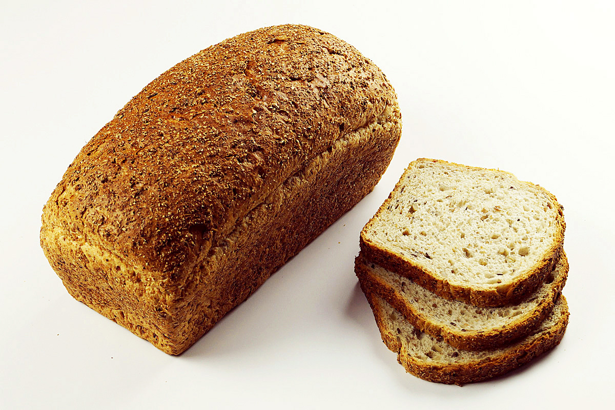 Хлеб «Зерновой» с семенами льна 350 г (нарезанный) 